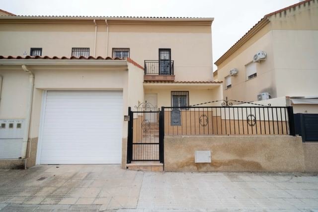 Chalet adosado en Illescas — foto 30