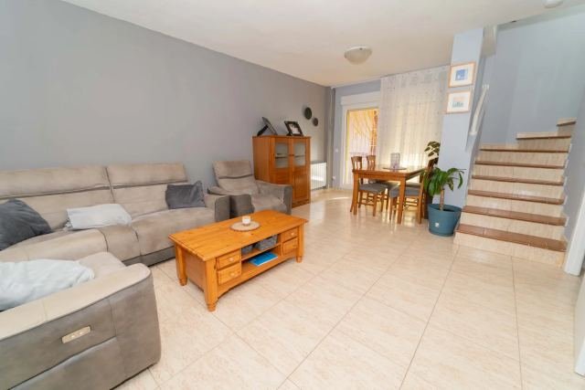 Chalet pareado en Cubas de la Sagra — foto 5